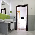 Beverello Hotel Nápoles