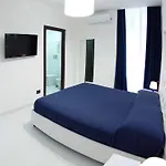 Beverello Hotel Neapol