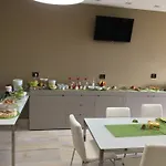 Beverello 3* Neapol