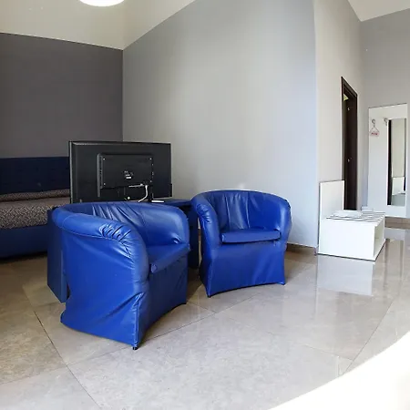 Beverello Hotel 3*