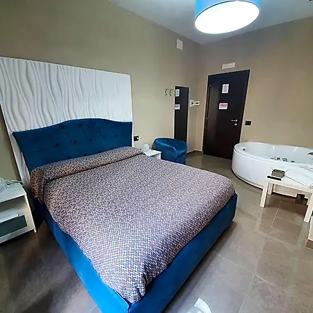 Beverello 3* Napoli