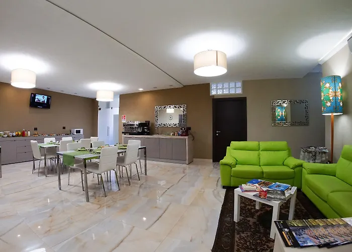 Beverello Hotel Nápoles