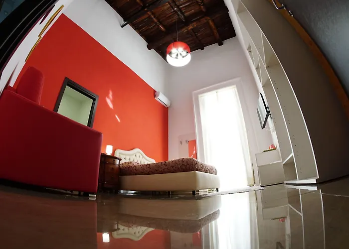 Beverello Hotel Nápoles