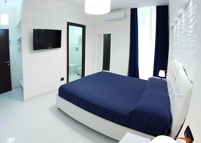 Beverello Hotel Nápoles