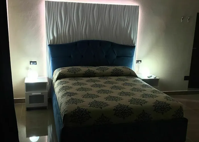 Beverello Hotel Nápoles