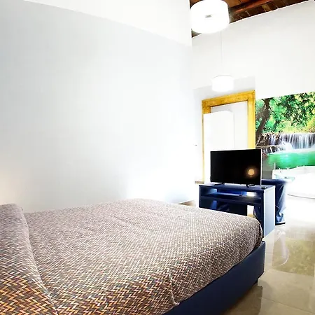 Beverello 3* Napoli